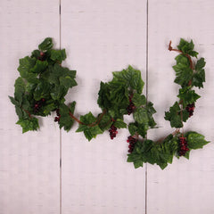 نبات صناعي من أوراق العنب والزهور، حامل لبلاب، إكليل لبلاب، زينة نباتية، كرمة عنب مع عنب