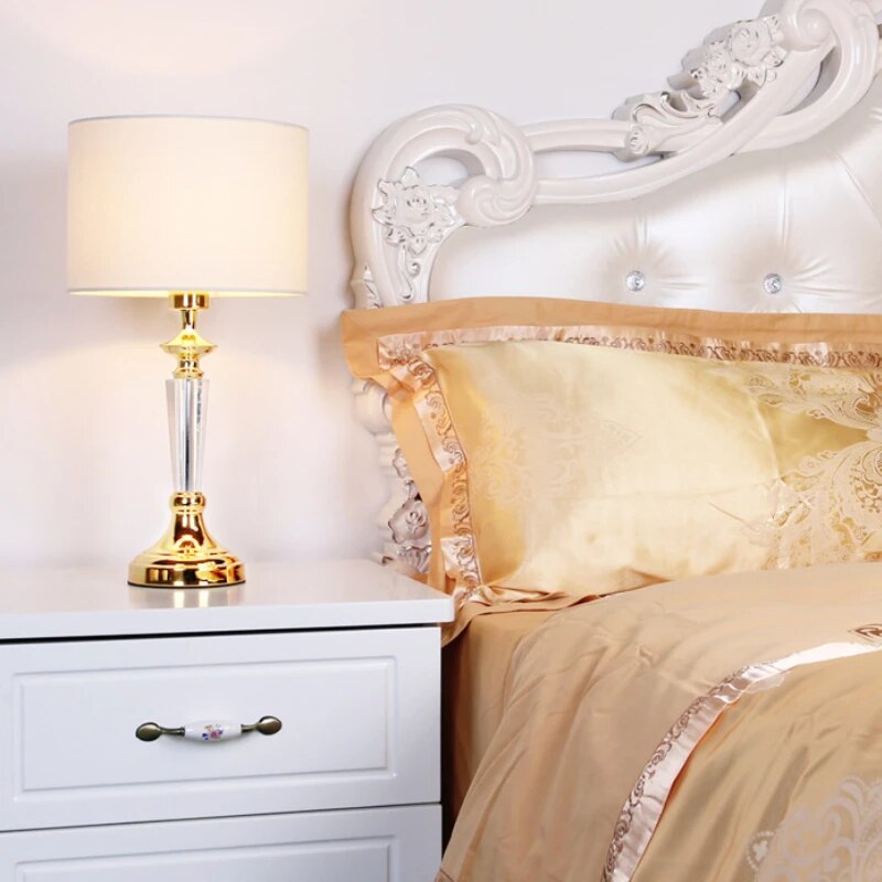 مصباح طاولة فاخر 