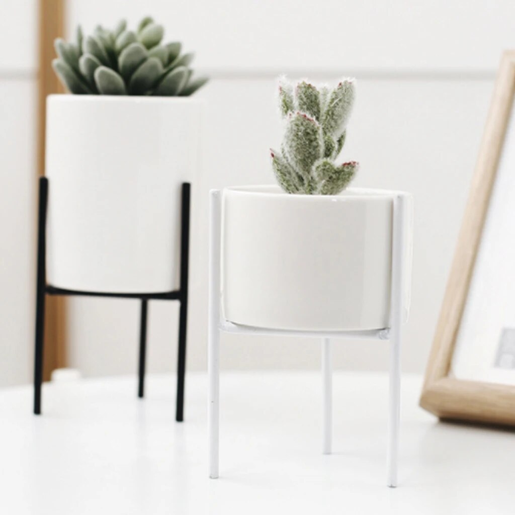 مزهريات سيراميك على الطراز الاسكندنافي