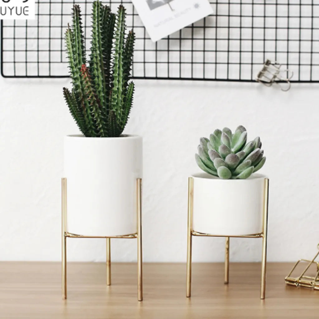 مزهريات سيراميك على الطراز الاسكندنافي