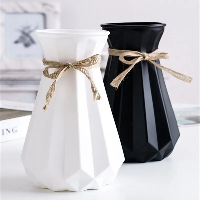 مزهرية الزهور الحديثة