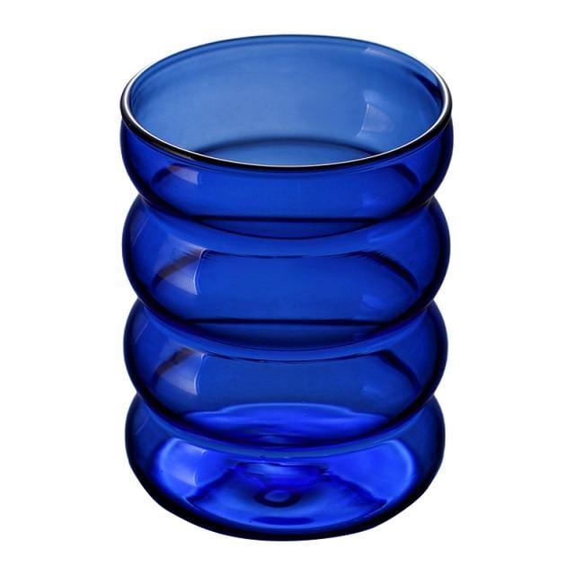 أكواب شرب زجاجية ملونة على شكل فقاعات