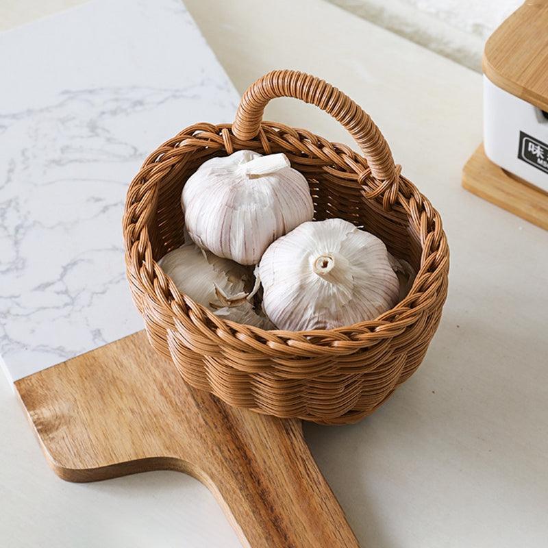 سلة كوخ معلقة